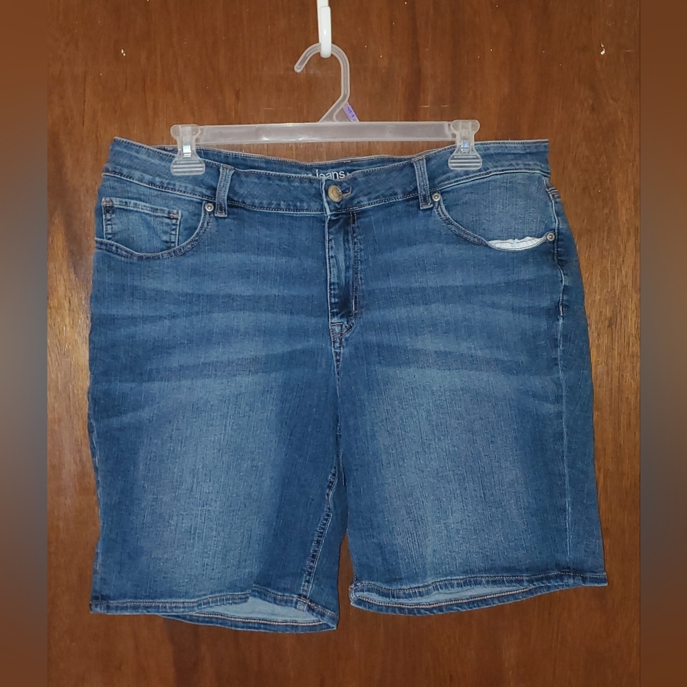 M Jeans Maurices Denim Bermuda Jean Shorts Sz 22